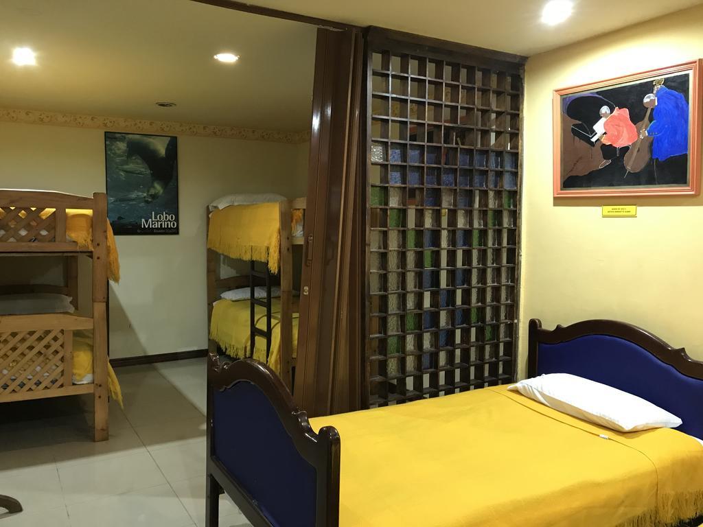 The Yellow House 키토 외부 사진